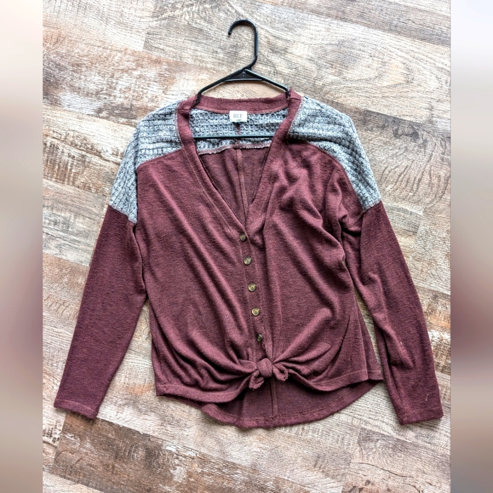 Maroon and Gray sweater top